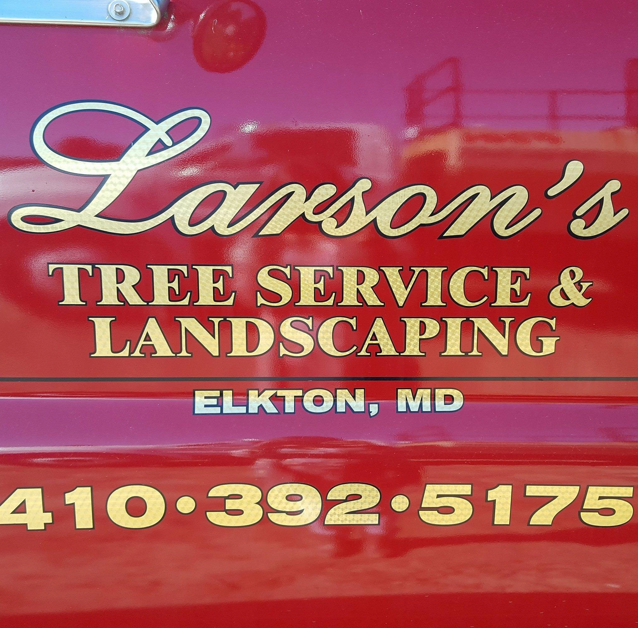 Larson's Tree Service, Landscaping and Nursery Logo