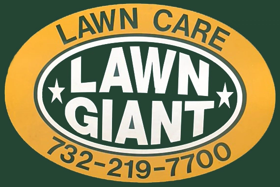 Lawn Giant Logo