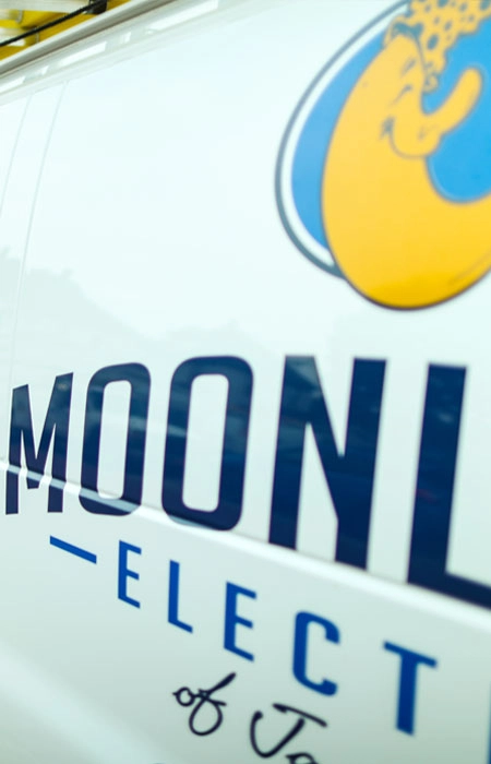 Moonlight Electric of Jamestown Logo