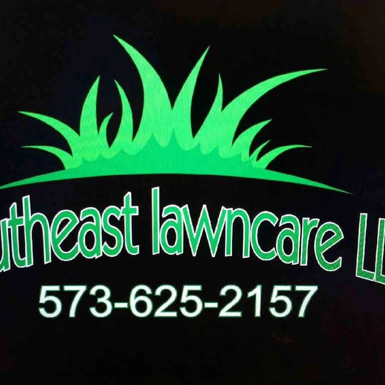 Southeast lawncare LLC Logo